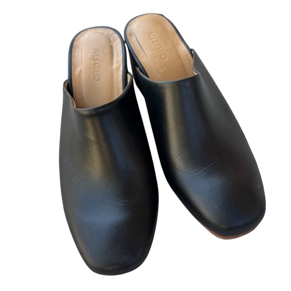 Nisolo All-Day Heeled Mule in Black, Size 5 - Picture 4 of 7
